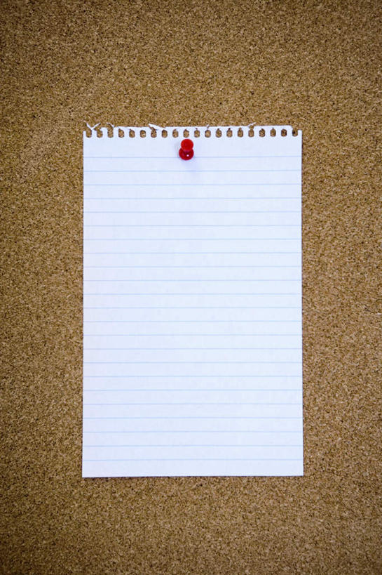 无人,竖图,室内,特写,白天,正面,一块,一张,阴影,光线,影子,纸,墙,告示,墙壁,墙面,红色,白色,阳光,吸铁石,通告,彩图