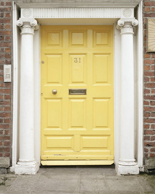 无人,家,竖图,室外,白天,正面,度假,美景,门,城市风光,城市,爱尔兰,欧洲,房屋,墙,屋子,景观,公寓,首都,娱乐,洋房,楼房,墙壁,墙面,住宅,黄色,按钮,把手,门把手,门框,享受,休闲,景色,放松,门把,西欧,门铃,猫眼,爱尔兰共和国,都柏林,拉手,彩图,房子,门镜
