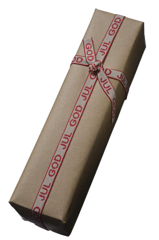 无人,竖图,俯视,室内,特写,白天,白色背景,静物,礼盒,礼物,圣诞节,节日,庆祝,纸盒,文化,盒子,包装盒,礼品盒,庆典,一盒,摄影,礼品,影棚,纪念,彩图,高角度拍摄,影棚拍摄,拍摄