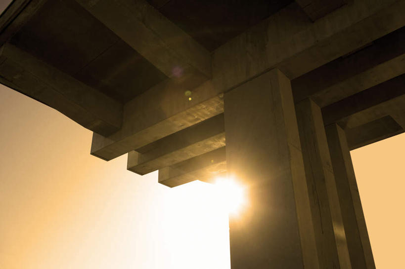 无人,横图,室外,白天,仰视,旅游,度假,美景,日落,太阳,大桥,立交桥,桥梁,瑞典,欧洲,阴影,光线,影子,景观,晚霞,霞光,高架,斜拉桥,桥,桥墩,娱乐,蓝色,蓝天,天空,阳光,自然,黄昏,天,享受,休闲,景色,彩霞,放松,晴朗,斯堪的纳维亚,自然风光,北欧,斯堪的纳维亚半岛,万里无云,瑞典王国,晴空,晴空万里,夕阳,彩图,低角度拍摄