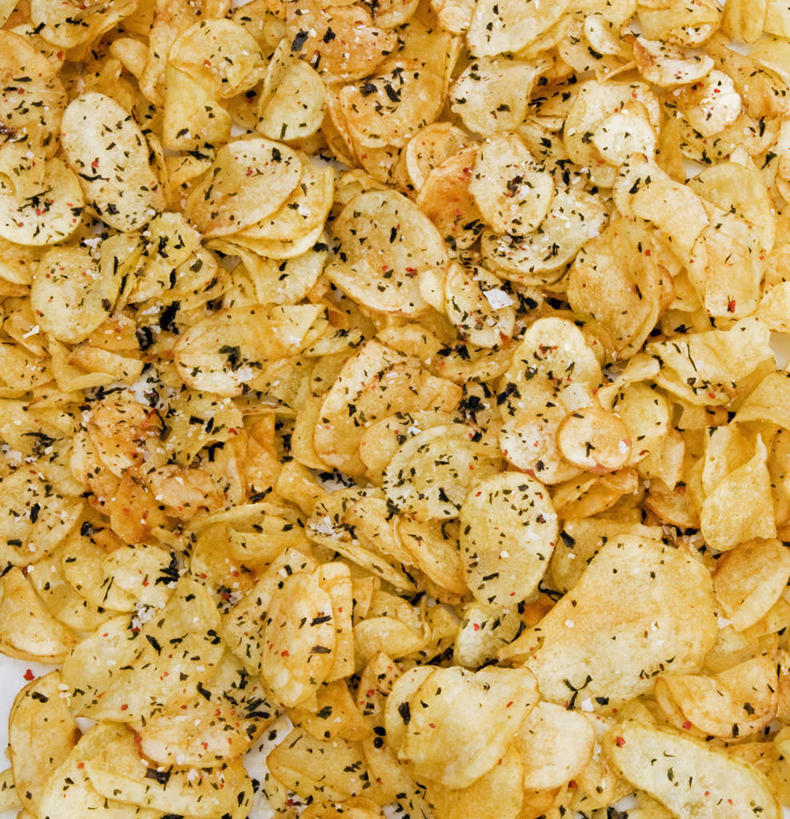 无人,竖图,俯视,室内,特写,白天,一堆,许多,堆叠,堆积,调料,油炸食品,调味品,调味料,薯片,黑色,堆,彩图,高角度拍摄