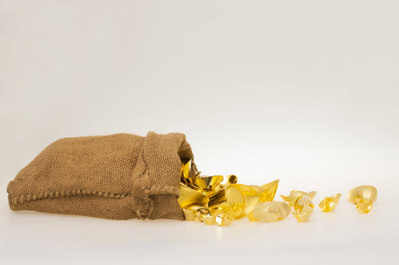 无人,横图,白色背景,运气,静物,北京,中国,亚洲,许多,开,堆叠,光线,金属,光芒,很多,古典,传统,黄金,储蓄,财富,金融,摄影,影棚,珍贵,钱袋,溢出,中国文化,摄影棚,华贵,东亚,东亚文化,收集,繁荣,古代文明,货币,彩图,影棚拍摄,拍摄,元宝,传统文化