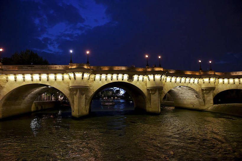 无人,横图,室外,夜晚,旅游,河流,建筑,法国,巴黎,欧洲,桥,风景,地标建筑,美女,摄影,照亮,塞纳河,新桥,彩图,旅行