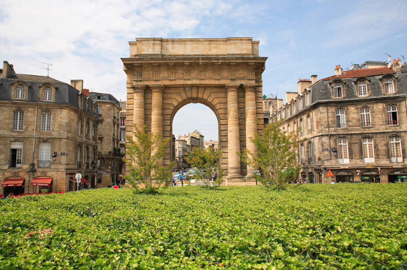 无人,横图,方图,室外,门,建筑,法国,欧洲,城镇,拱门,图像,风景,地标建筑,摄影,西欧,都市风光,法兰西,法兰西共和国,波尔多,阿基坦,法兰西第五共和国,亚魁当,吉伦特省,阿基坦大区,彩图,旅行