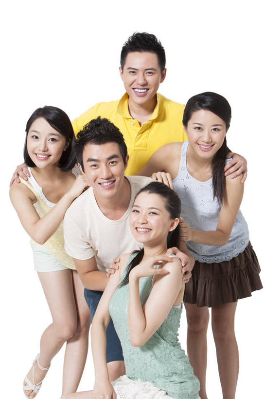 东方人,成年人,蹲,笑,微笑,露齿笑,竖图,留白,白色背景,正面,时尚,友谊,幸福,北京,中国,亚洲,五个人,休闲装,健康,搭,摄影,影棚,生活方式,酷,搭着,摄影棚,肖像,东亚,集体照,团结,男人,男性,年轻男性,年轻女性,女人,女性,亚洲人,中国人,年轻人,彩图,影棚拍摄,欢乐,拍摄,挨着
