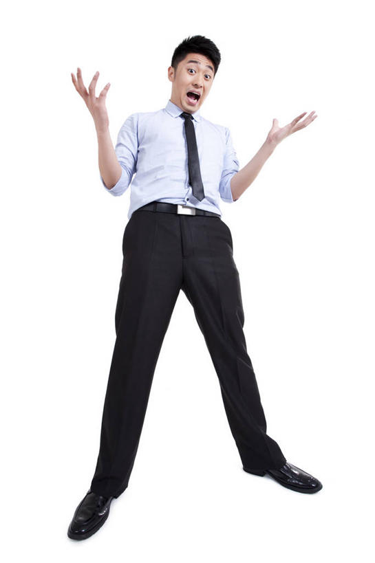 东方人,成年人,一个人,商务人士,商务男性,站,竖图,留白,白色背景,正面,仰视,衬衫,商务,北京,中国,亚洲,仅一个男性,仅一个人,套装,正装,仅一个年轻男性,手势,张嘴,耸肩,摄影,影棚,生活方式,张开双腿,惊奇,幽默,摄影棚,商务装,张大嘴巴,工薪阶层,东亚,展开双腿,震惊,男人,男性,年轻男性,亚洲人,中国人,年轻人,白领,上班族,张开嘴,彩图,低角度拍摄,影棚拍摄,衬衣,拍摄,办公室职员,打手势,伸展双腿,广角拍摄