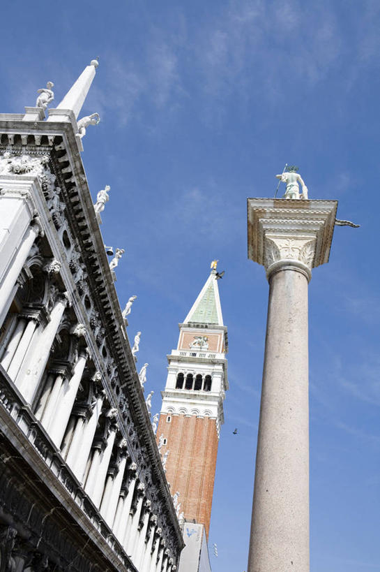 无人,宫殿,竖图,方图,室外,白天,仰视,建筑,雕塑,意大利,欧洲,威尼斯,城镇,塔,图像,历史,风景,地标建筑,摄影,建造,风格,都市风光,威尼托大区,圣人,彩图,低角度拍摄,旅行,合气道