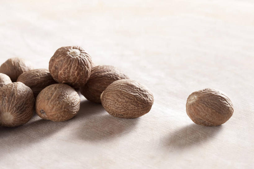 无人,横图,留白,静物,中国,亚洲,准备,堆叠,材料,瓷器,调料,香料,食品,草药,药草,调味品,饮食,摄影,肉豆蔻,中医,东亚,彩图,影棚拍摄,成分