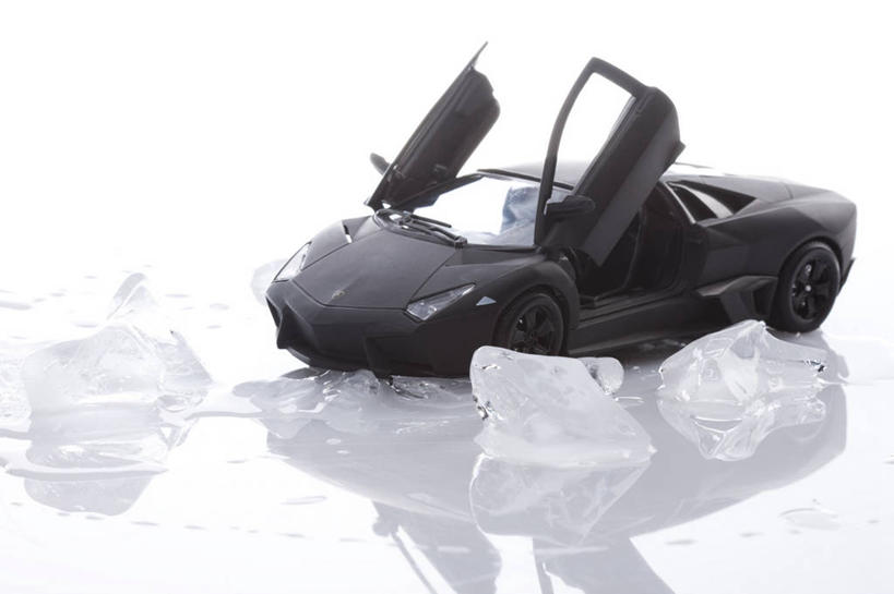 无人,横图,特写,留白,白色背景,时尚,技术,汽车,静物,北京,中国,亚洲,小的,反射,冰,冰块,跑车,现代,黑色,车门,模型,概念,财富,运输,摄影,影棚,迅速,酷,摄影棚,华贵,东亚,炫耀,玩具车,彩图,影棚拍摄,拍摄