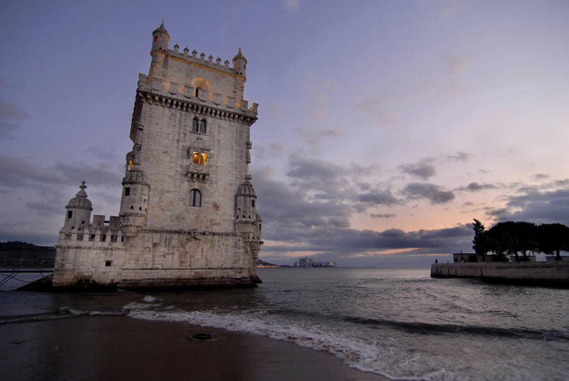 无人,横图,室外,白天,日落,城市,建筑,葡萄牙,欧洲,城堡,地形,城镇,塔,首都,图像,历史,里斯本,风景,黄昏,地标建筑,摄影,建造,贝伦,彩图,旅行