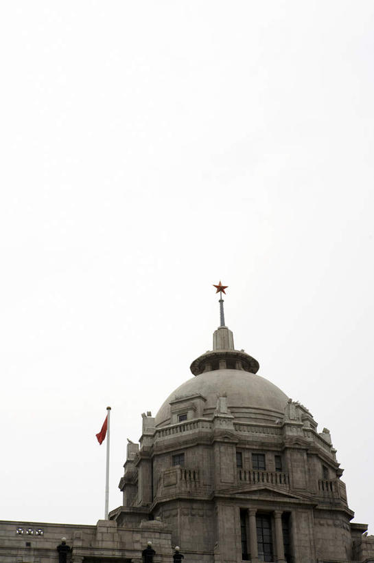 无人,银行,室外,仰视,天际线,建筑,上海,屋顶,古典,外滩,中国国旗,低角度拍摄