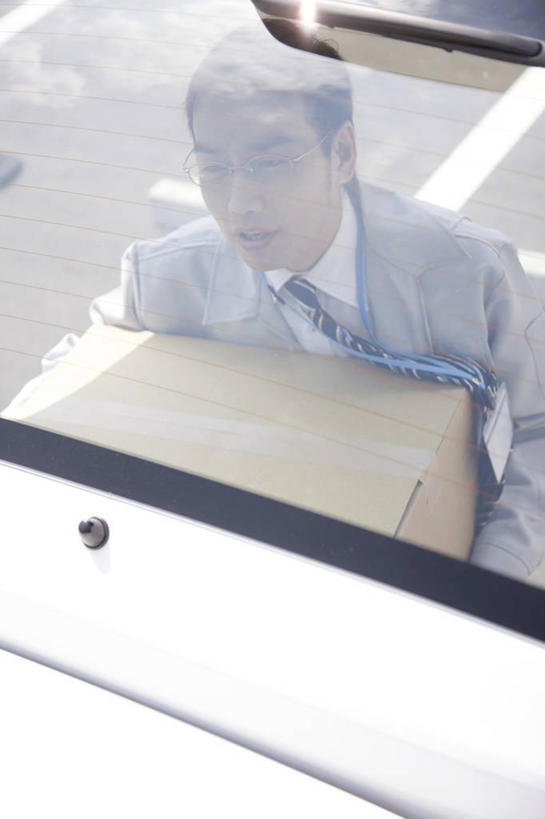 东方人,商务,窗户,汽车,工作,盒子,职业,男人,男性,亚洲人,年轻人,彩图,递送