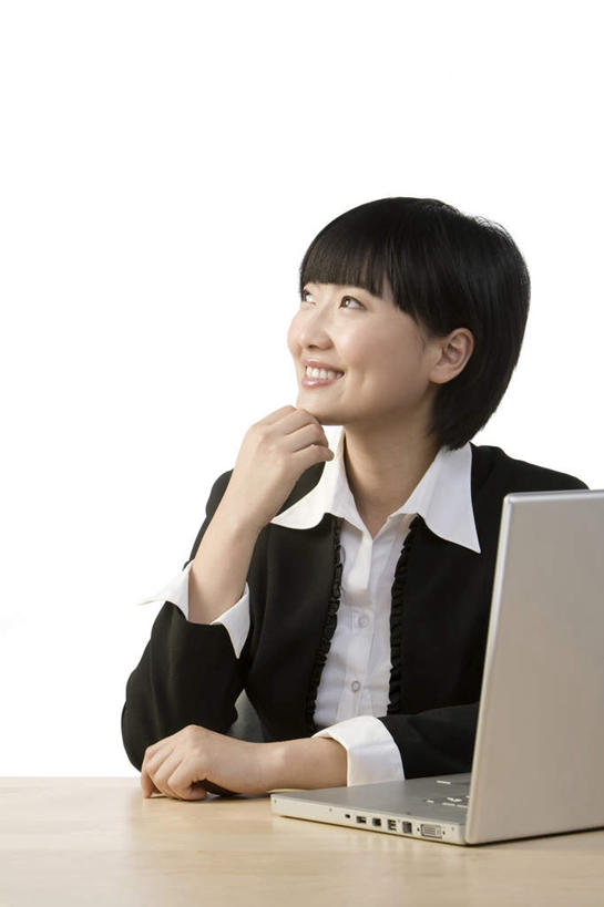东方人,成年人,一个人,商务人士,商务女性,办公室,坐,笑,微笑,露齿笑,室内,正面,商务,幸福,成功,笔记本电脑,桌子,北京,亚洲,仅一个年轻女性,仅一个女性,仅一个人,敲打,套装,联系,输入,书桌,打字,向上看,职业,思考,想,希望,点击,敲击,便利,享乐,商务装,梦想,工薪阶层,渴望,无线电技术,按键,计算机,年轻女性,女人,女性,亚洲人,中国人,年轻人,白领,上班族,半身,彩图,影棚拍摄,办公室职员,了解