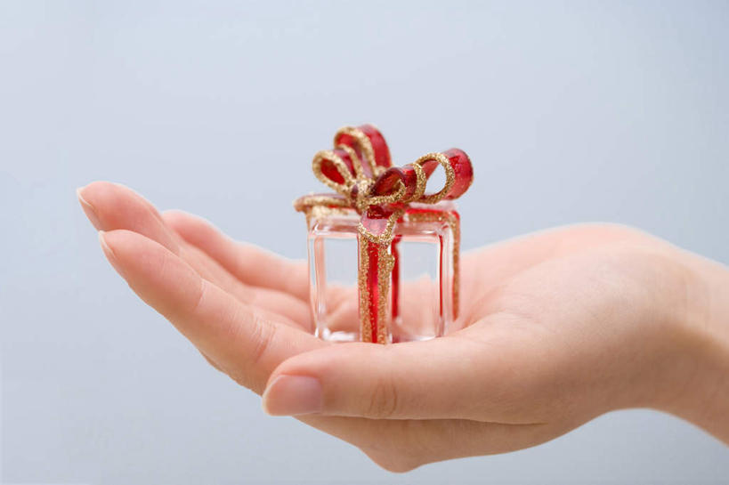 手,特写,礼物,缎带,拿着,盒子,惊奇,彩图,影棚拍摄,给予