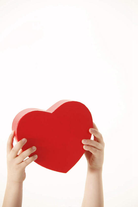 手,特写,静物,礼物,节日,浪漫,拿着,盒子,心型,彩图,影棚拍摄,爱