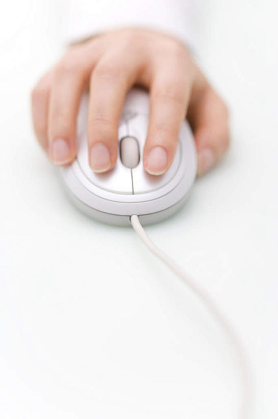 手,一个人,特写,留白,鼠标,敲打,输入,打字,点击,敲击,控制,按键,计算机,彩图,影棚拍摄