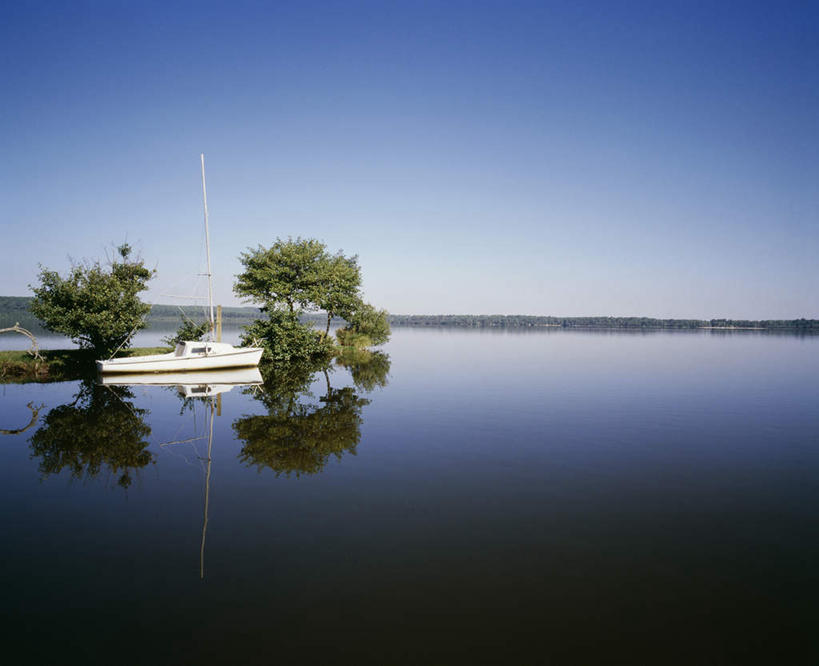 帆船,室外,白天,湖,船,法国,欧洲,停靠,漂浮,反射,地形,蓝色,风景,天空,交通工具,宁静,停泊,载具,万里无云,朗德,彩图