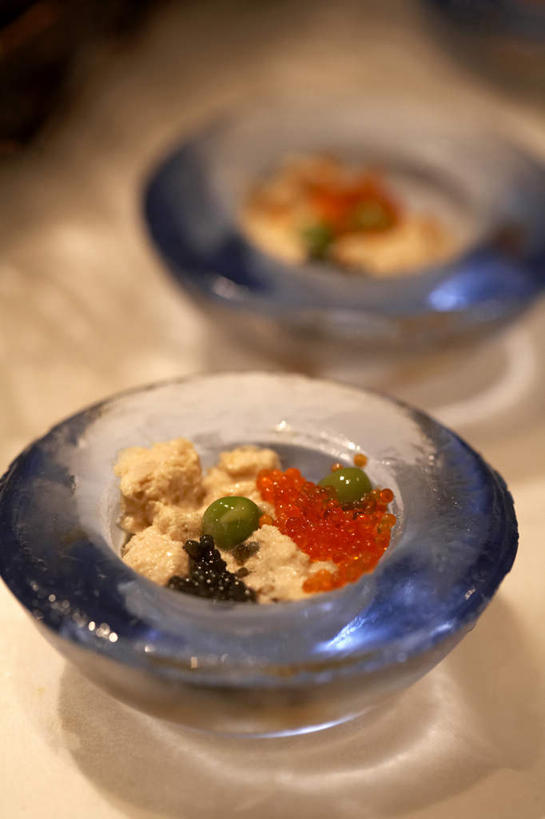 鱼子酱,无人,竖图,室内,餐具,北京,中国,亚洲,豌豆,食品,饮食,两个,蓝色,碗,摄影,清新,东亚,健康食物,彩图