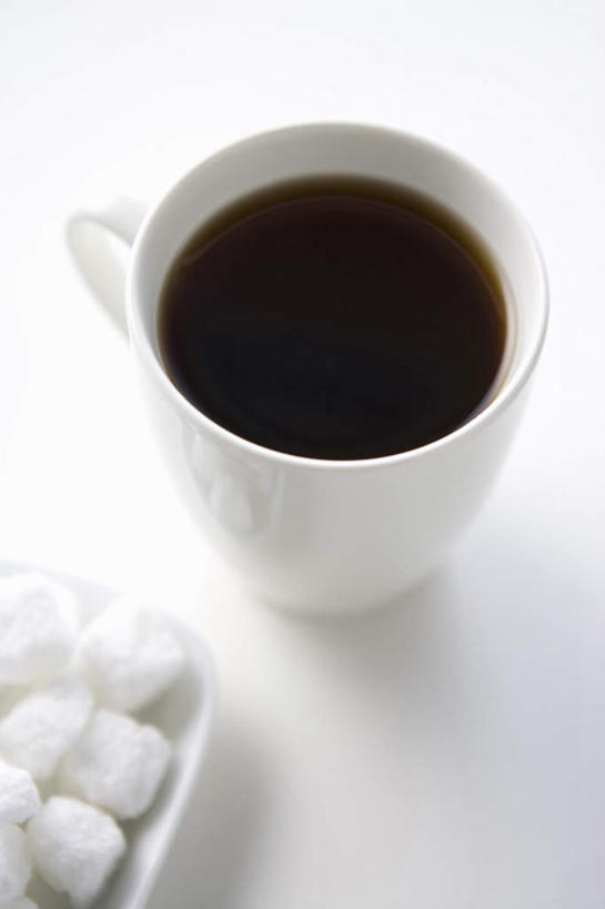 无人,竖图,俯视,室内,白色背景,静物,糖,咖啡杯,方糖,饮食,饮料,白色,盘子,摄影,简单,清新,彩图,高角度拍摄,影棚拍摄