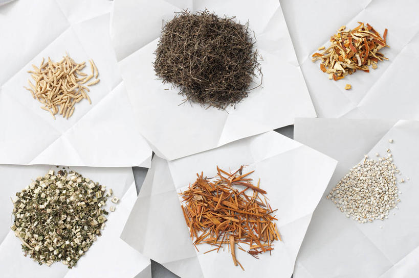 无人,横图,俯视,静物,北京,中国,亚洲,药,食品,草药,饮食,饮料,干花,汉字,摄影,有机食品,影棚,多样,草本,中国文化,摄影棚,营养品,薏米,中医,东亚,健康食物,恢复,彩图,高角度拍摄,影棚拍摄,拍摄,陈皮,传统文化,太子参,降香