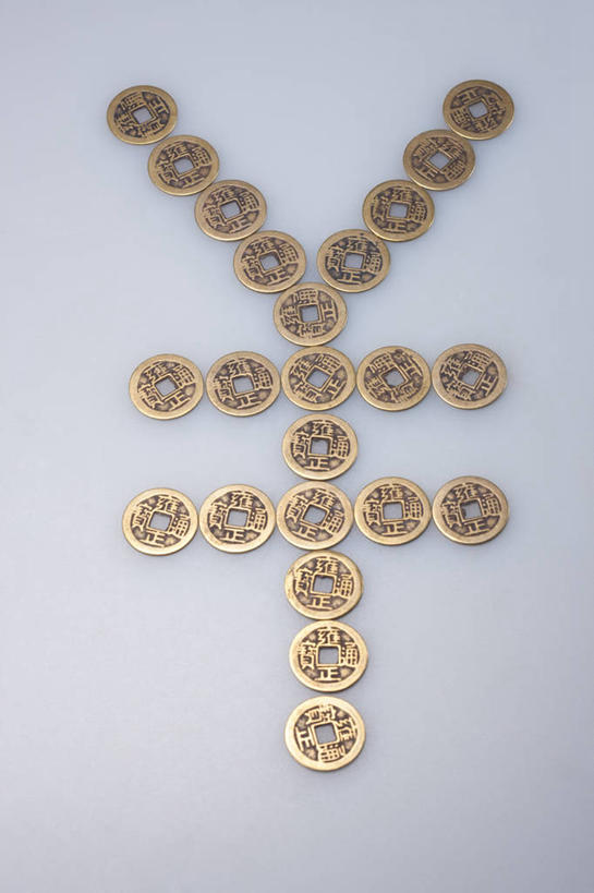 无人,竖图,钱,人民币,金属制品,北京,中国,亚洲,许多,金属,钱币,洞,很多,历史,古代,汉字,财富,金融,摄影,经济,铜,中国文化,流通,贸易,东亚,秦朝,古代文明,货币,现金,硬币,彩图,影棚拍摄,传统文化,过去