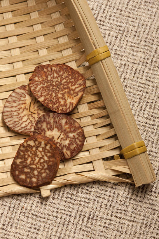 无人,竖图,特写,留白,植物,静物,水果,许多,香料,食品,草药,很多,饮食,中药,药材,中草药,槟榔,中药材,本草,槟榔子,大腹子,宾门,橄榄子,青仔,彩图