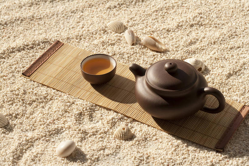 无人,横图,俯视,茶,静物,壶,沙子,绿茶,茶道,饮食,饮料,茶壶,花茶,摄影,紫砂壶,竹简,中国文化,热饮,东亚文化,茶杯,彩图,高角度拍摄,影棚拍摄