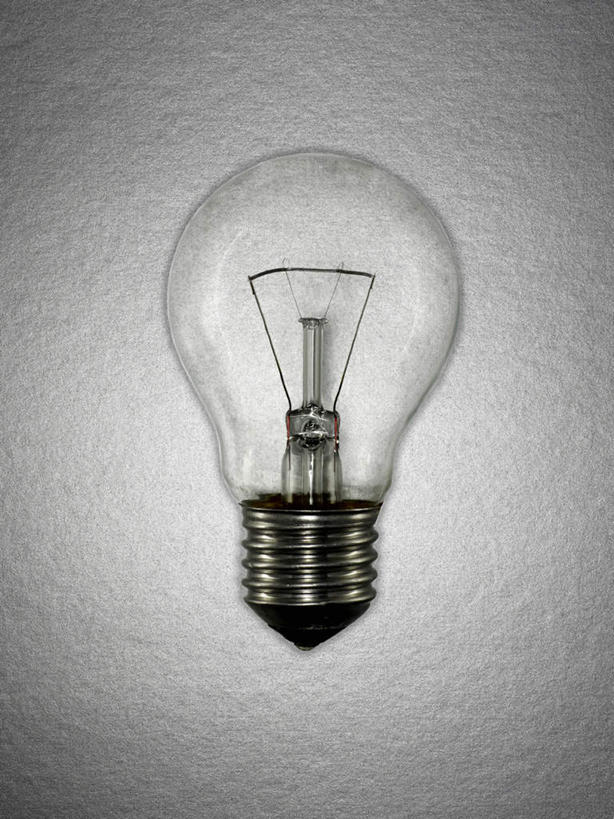 无人,竖图,室内,特写,白天,正面,静物,照明,阴影,灰色背景,反射,灯泡,影子,灯,一个,灯具,摄影,白炽灯,影棚,单个,照亮,照明工具,白炽灯泡,彩图,影棚拍摄,拍摄