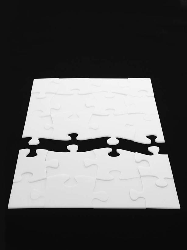 无人,竖图,俯视,室内,特写,白天,游戏,成功,合作,团队,集体,信心,静物,拼图,连接,黑色背景,组合,玩,娱乐,队伍,白色,休闲,摄影,影棚,活动,链接,成就,发泄,消遣,智力,拼接,拼凑,智力游戏,合伙,宣泄,拼合,凑集,聚合,撮合,链结,趣味,策略,玩耍,嬉戏,彩图,高角度拍摄,影棚拍摄,拍摄