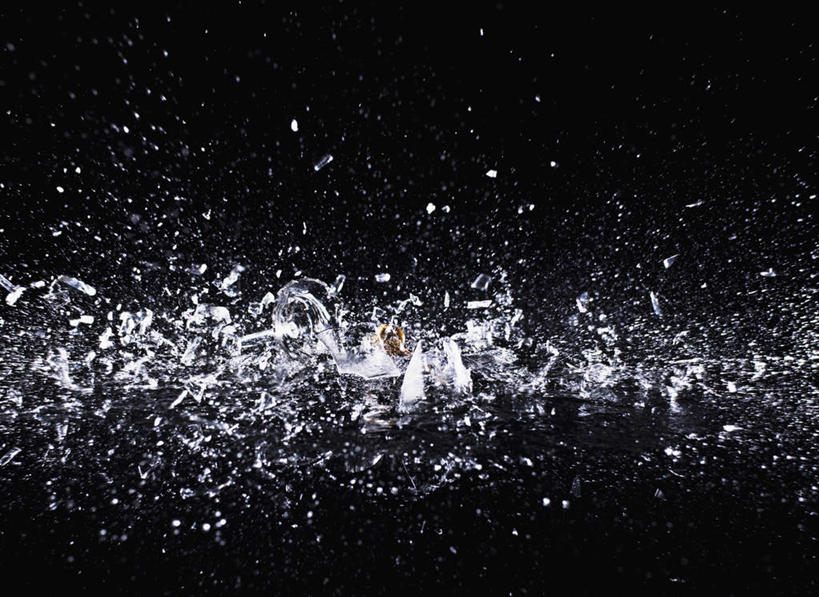 无人,横图,室内,特写,白天,正面,水,飞溅,黑色背景,溅,液体,水滴,饮用水,水珠,矿泉水,摄影,影棚,喷洒,蒸馏水,彩图,影棚拍摄,拍摄