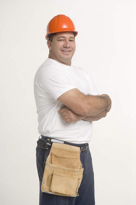 西方人,一个人,机修工,站,笑,双手交叉,微笑,竖图,室内,白天,白色背景,正面,帽子,欧洲,欧洲人,仅一个男性,仅一个人,仅一个中年男性,头盔,注视,工人,安全帽,观察,看,站着,橙色,摄影,影棚,工具包,观看,察看,双手抱胸,关注,男人,男性,中年男性,白种人,机械师,机修工人,站立,半身,彩图,影棚拍摄,拍摄