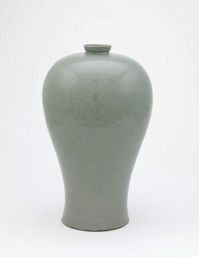 无人,竖图,室内,特写,白天,白色背景,正面,静物,阴影,反射,罐子,影子,陶瓷,陶瓷制品,文物,一个,白色,瓶子,摄影,影棚,单个,古物,彩图,影棚拍摄,拍摄