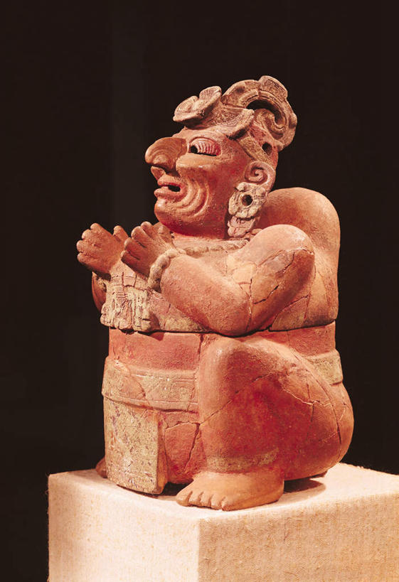 西方人,一个人,无人,坐,竖图,室内,白天,侧面,民族服装,雕塑,欧洲,欧洲人,仅一个男性,仅一个人,仅一个中年男性,黑色背景,艺术,装饰,雕刻,雕像,香炉,陶瓷,陶瓷制品,注视,一个,工艺品,观察,看,祈祷,许愿,摄影,宗教,信仰,影棚,单个,观看,纪念,祈求,美术,祭奠,祭祀,察看,关注,主题,祭坛,陈列,功能,美学,敬拜,陶瓷雕塑,男人,男性,中年男性,白种人,坐着,彩图,全身,影棚拍摄,传统服装,民俗服,拍摄