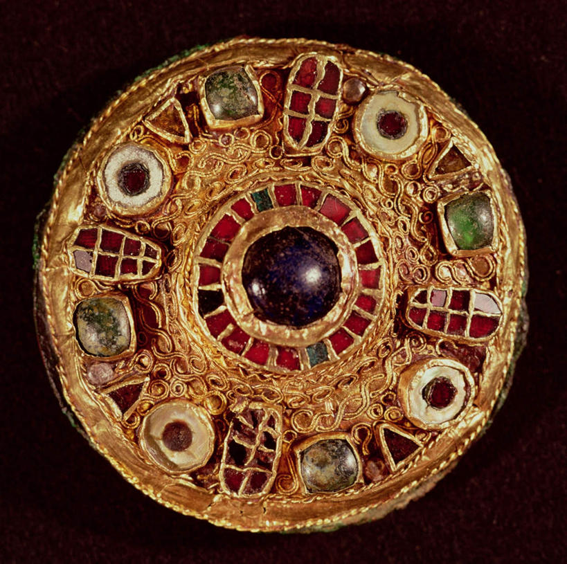 无人,横图,室内,特写,白天,正面,静物,珐琅,珠宝,阴影,黑色背景,装饰,光线,影子,一个,摄影,影棚,单个,古董,胸针,华丽,修饰,点缀,贵重,珍贵,宝石,古玩,衬托,美观,雅致,雅观,宝贵,搪瓷,景泰蓝,彩图,影棚拍摄,拍摄