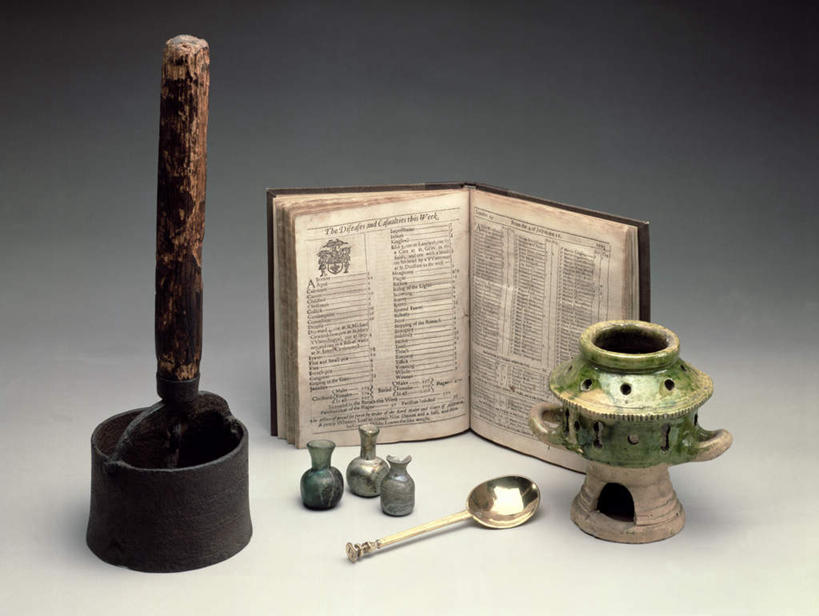 无人,横图,室内,特写,白天,正面,看书,阅读,安全,书籍,一本,学习,阴影,灰色背景,反射,砝码,药剂,影子,勺子,防护,书本,药品,调羹,汤匙,看,器皿,重量,治疗,读书,浏览,摄影,影棚,保护,药物,研磨,医疗,衡量,臼杵,保险,预防,计量,研杵,研钵,量具,臼,传染病,自然疫源性疾病,黑死病,质量,鼠疫,鼠疫耶尔森菌,平安,书,图书,彩图,影棚拍摄,拍摄