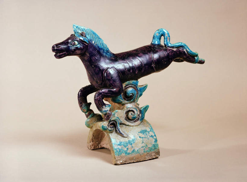 无人,跳,横图,室内,特写,白天,侧面,马,野生动物,静物,雕塑,一片,撑,阴影,黄色背景,艺术,装饰,反射,雕刻,雕像,影子,云,云朵,半空,云彩,注视,黑色,白云,动物,工艺品,观察,看,运输,摄影,牲畜,影棚,观看,纪念,美术,察看,撑着,关注,主题,陈列,功能,美学,陶瓷雕塑,跳跃,彩图,全身,影棚拍摄,拍摄