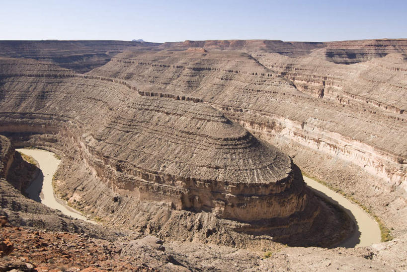 无人,公园,横图,俯视,室外,白天,旅游,度假,草地,草坪,石头,美景,峡谷,植物,美国,阴影,光线,石子,影子,景观,云,云朵,山谷,云彩,娱乐,草,蓝色,绿色,白云,蓝天,天空,阳光,自然,天,享受,休闲,景色,放松,晴朗,北美,北美洲,犹他州,岩层,自然风光,美洲,鹅颈州立公园,北亚美利加洲,亚美利加洲,犹他,蜂窝之州,蜂房州,石块,岩石,晴空,彩图,高角度拍摄