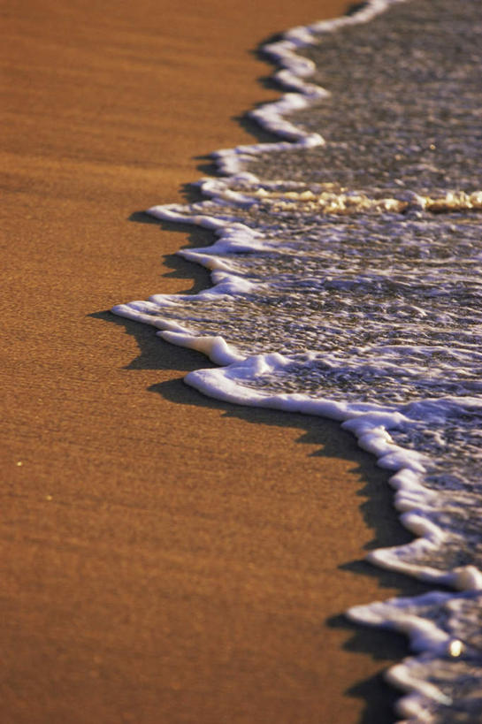 无人,竖图,俯视,室外,白天,海浪,海洋,美景,沙滩,阴影,飞溅,溅,光线,沙子,液体,影子,海岸,海面,景观,浪花,水滴,沙地,水珠,阳光,自然,海水,景色,涨潮,碰撞,喷洒,自然风光,海景,海潮,潮水,潮汐,落潮,大海,风浪,海,海水的波动,海滩,近岸浪,涌浪,彩图,高角度拍摄