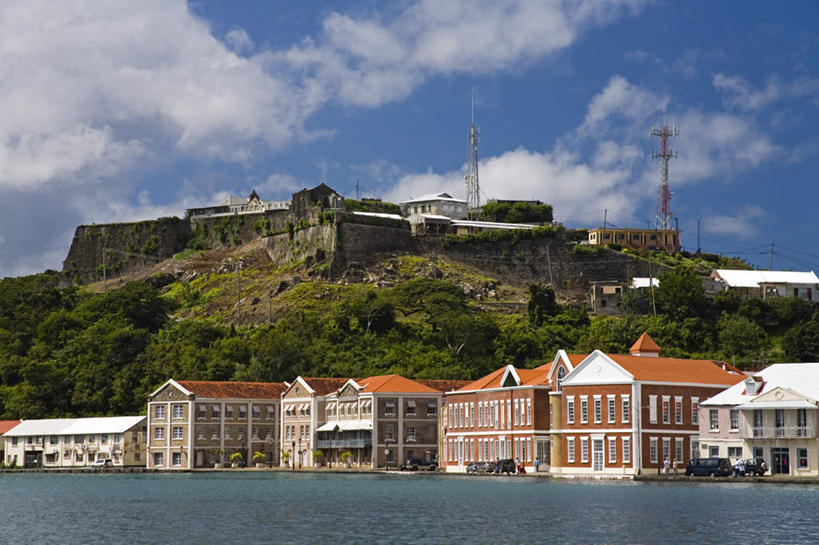 无人,家,横图,室外,白天,正面,度假,海浪,海洋,美景,树林,植物,城市风光,城市,阴影,光线,影子,房屋,屋子,景观,浪花,云,云朵,云彩,娱乐,楼房,住宅,树,树木,蓝色,绿色,白云,蓝天,天空,阳光,自然,海水,天,享受,休闲,景色,南美,放松,生长,晴朗,成长,南美洲,荷属安的列斯,西印度群岛,拉丁美洲,美洲,海景,荷属安的列斯群岛,亚美利加洲,南亚美利加洲,大海,风浪,海,海水的波动,近岸浪,涌浪,晴空,彩图,房子