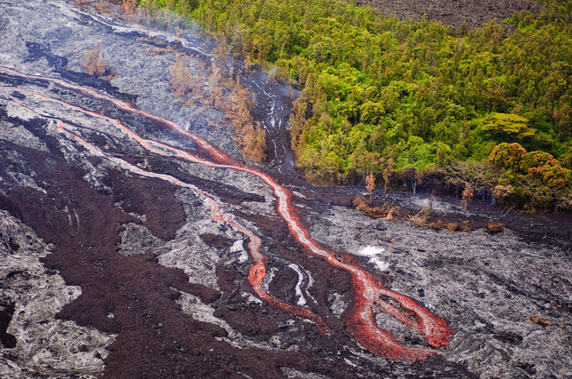 无人,横图,俯视,室外,白天,旅游,度假,火山,美景,森林,树林,植物,夏威夷,美国,阴影,光线,影子,景观,云,云朵,云彩,娱乐,树,树木,蓝色,绿色,白云,蓝天,天空,阳光,自然,天,享受,休闲,景色,放松,茂盛,生长,晴朗,成长,繁茂,北美,北美洲,国家公园,自然风光,美洲,火山岛,夏威夷岛,夏威夷州,爱洛哈之州,夏威夷火山国家公园,北亚美利加洲,亚美利加洲,兴旺,火山公园,火山国家公园,昌盛,昌隆,畅旺,发达,蕃芜,繁盛,富强,隆盛,蓬勃,旺盛,兴隆,兴盛,郁勃,活火山,死火山,休眠火山,晴空,彩图,高角度拍摄