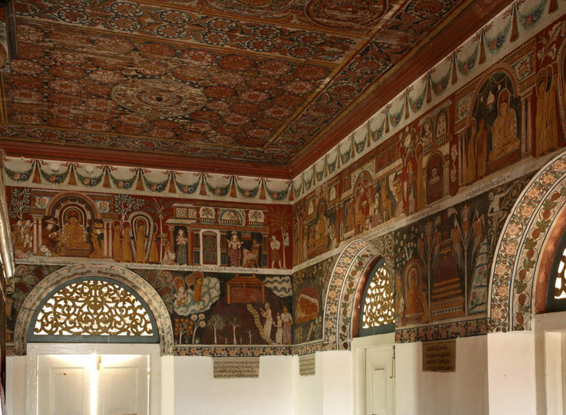 无人,寺庙,横图,室内,白天,仰视,旅游,度假,绘画,门,标志建筑,地标,建筑,斯里兰卡,亚洲,阴影,节日,艺术,装饰,光线,影子,墙,屋顶,首都,燃烧,顶棚,文化,娱乐,建设,壁画,墙壁,墙面,阳光,香火,门框,庙宇,祈祷,享受,休闲,健康,旅游胜地,放松,许愿,宗教,信仰,纪念,华丽,修饰,祈求,点缀,南亚,斯里兰卡民主社会主义共和国,衬托,美观,雅致,雅观,科伦坡,平安,画画,彩图,低角度拍摄,庙,寺