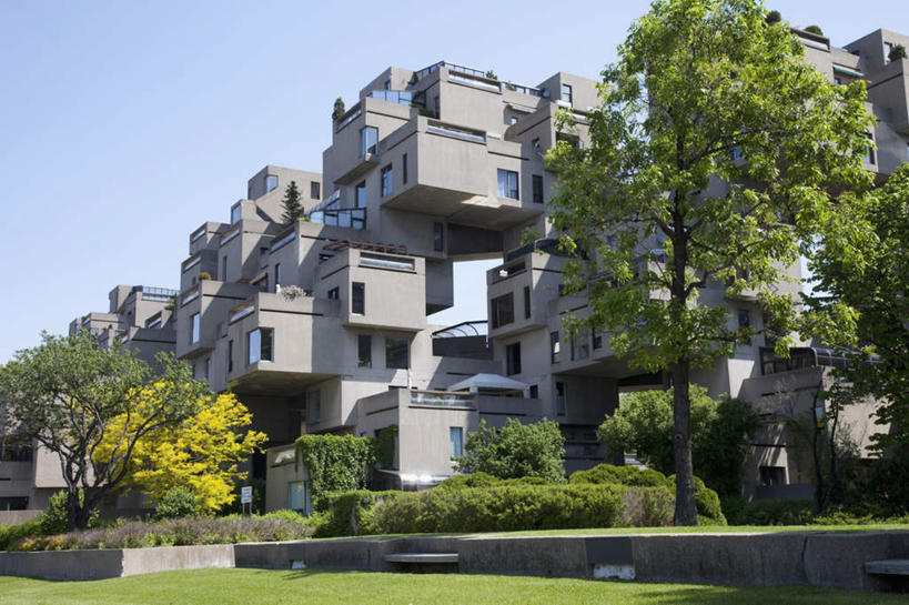 无人,家,花园,栏杆,横图,室外,白天,正面,度假,花圃,美景,植物,楼梯,城市风光,城市,加拿大,阴影,光线,扶手,影子,房屋,阶梯,屋子,景观,几何,娱乐,护栏,楼房,台阶,住宅,树,树木,蓝色,绿色,蓝天,天空,阳光,自然,天,享受,休闲,景色,放松,生长,晴朗,成长,北美,北美洲,美洲,万里无云,北亚美利加洲,亚美利加洲,魁北克省,蒙特利尔,蒙特利尔市,蒙特娄,圣人之城,晴空,晴空万里,小花园,彩图,房子