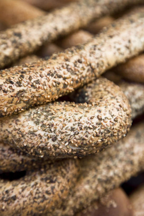 无人,竖图,室外,特写,白天,正面,旅游,度假,烘焙,巴勒斯坦,亚洲,一堆,许多,阴影,堆叠,堆积,光线,影子,芝麻,首都,很多,娱乐,阳光,享受,休闲,放松,堆,西亚,脂麻,胡麻,白麻,巨胜子,油麻,巴勒斯坦国,耶路撒冷,百吉饼,彩图