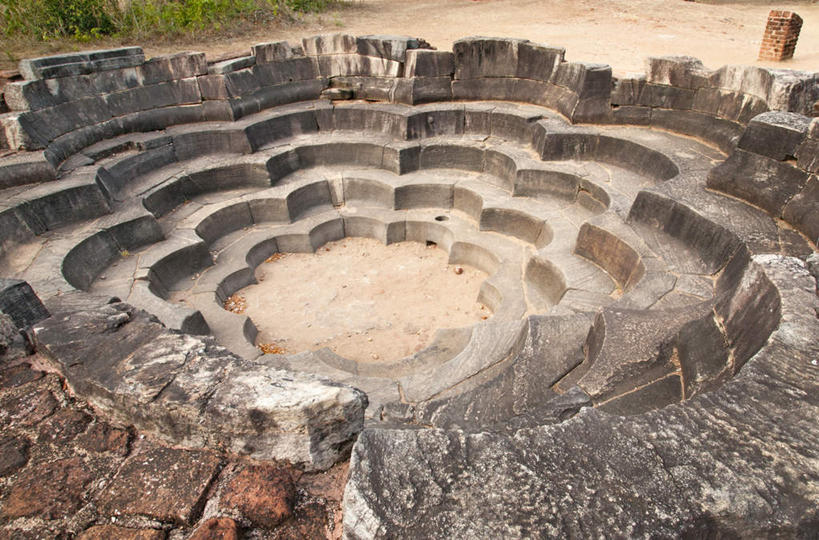 无人,横图,俯视,室外,白天,旅游,度假,石头,名胜古迹,标志建筑,地标,建筑,斯里兰卡,亚洲,阴影,遗迹,光线,石子,影子,墙,古迹,文物,娱乐,建设,古建筑,墙壁,墙面,阳光,享受,休闲,旅游胜地,放松,南亚,古文明,斯里兰卡民主社会主义共和国,石块,岩石,彩图,高角度拍摄