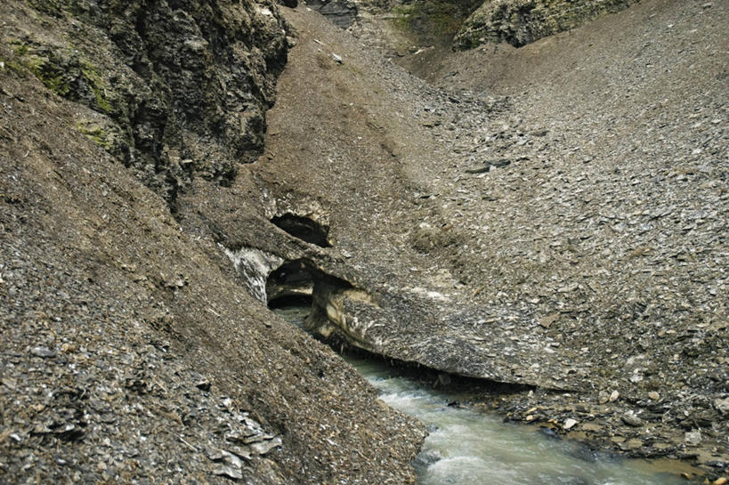 无人,横图,室外,白天,北极,水,挪威,融化,地形,小溪,自然,摄影,肮脏,排水沟,气象,气候,冰河,邋遢,龌龊,污秽,斯瓦尔巴德群岛,彩图