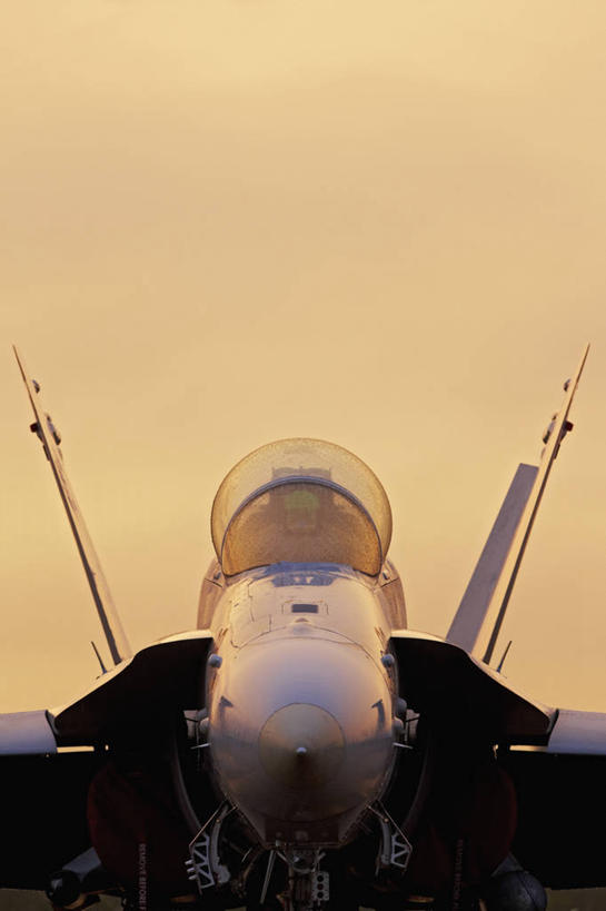 无人,竖图,室外,留白,正面,飞机,马来西亚,军事,黎明,一个,战争,摄影,单个,航空航天工程,准确,座舱,技能,彩图,美国海军陆战队