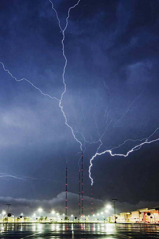 无人,竖图,室外,夜晚,闪电,暴风雨,美国,科学,云,天气,天空,摄影,内布拉斯加,气象学,彩图,奥马哈