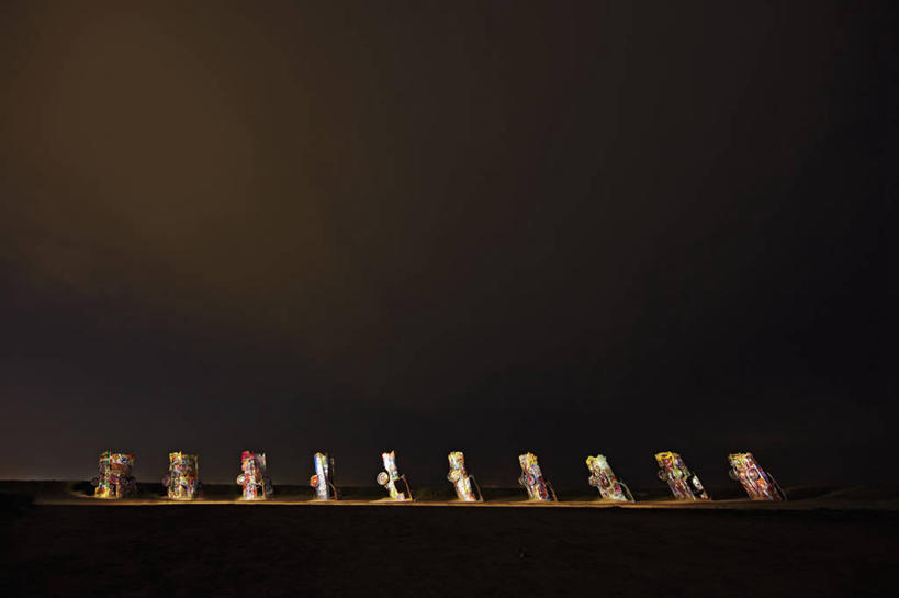 无人,横图,室外,夜晚,旅游,汽车,美国,路边,地标建筑,摄影,作画,德克萨斯,彩图,旅行,涂鸦,卡迪拉克