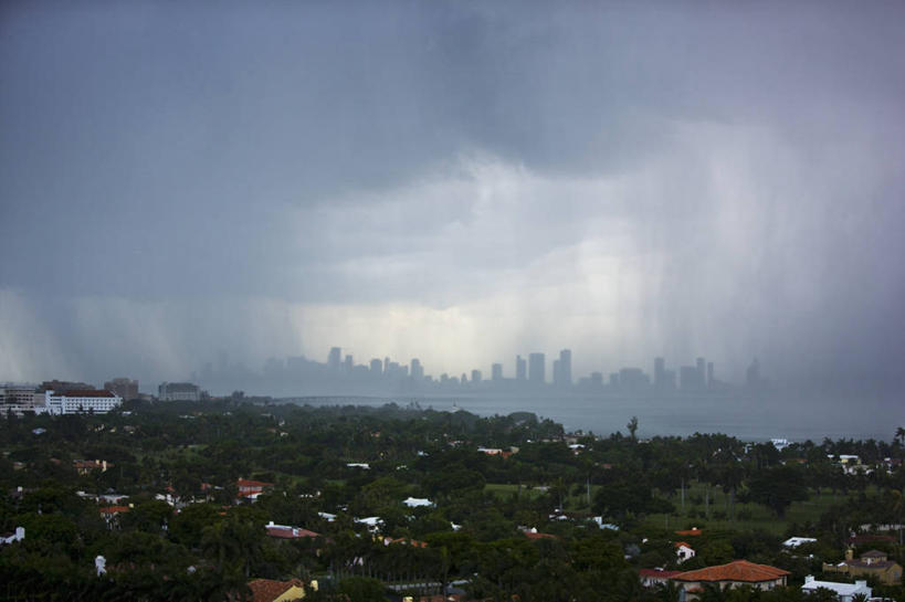 无人,横图,俯视,雨,暴雨,热带风暴,美国,乌云,天气,摄影,北美,北美洲,美洲,佛罗里达,佛罗里达州,迈阿密,佛州,阳光州,迈阿密海滩,北亚美利加洲,亚美利加洲,雷雨,彩图,高角度拍摄,美利坚合众国