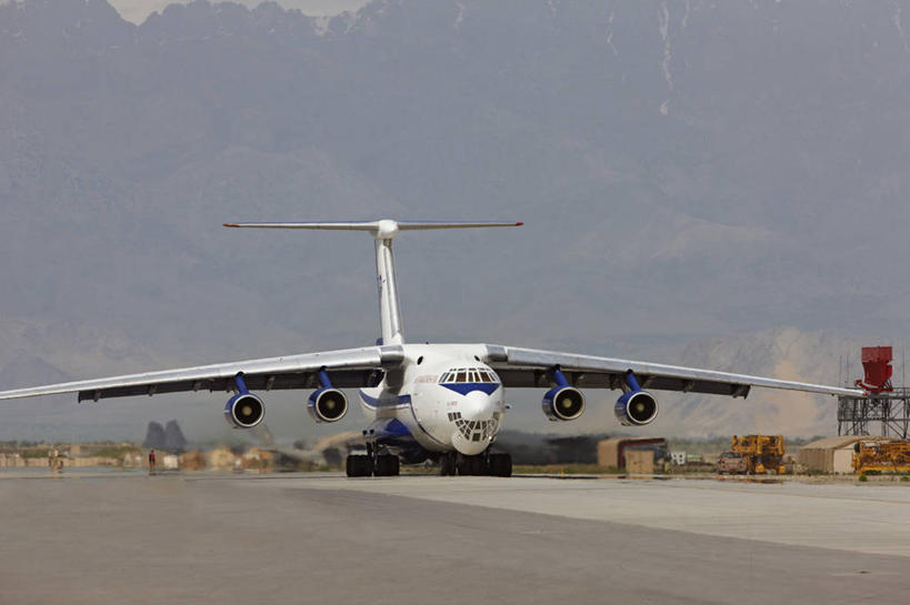 无人,横图,正面,飞机,阿富汗,停机坪,力量,运输,摄影,巨大,庞大,工程,货运,稳定,宏大,硕大,伟大,彩图,兴都库什山脉